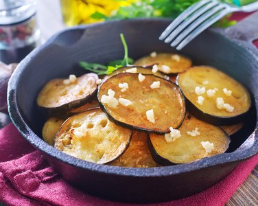 Баклажаны с чесноком